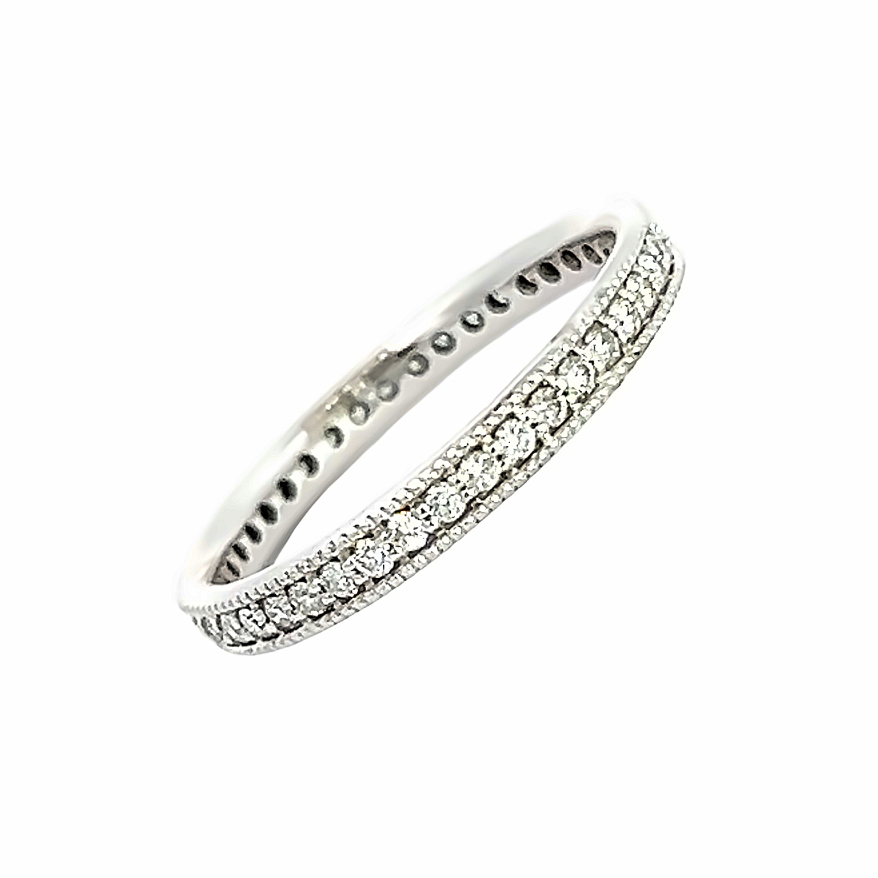 18 Cara White gold full diamond band with milgrain detail 0.34ct